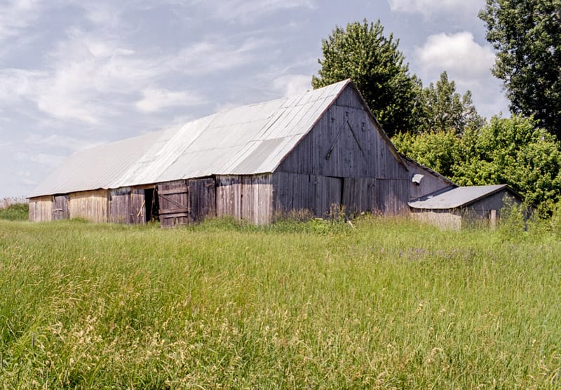 Grange de la ferme Letendre, située à quelques mètres à l’est de la maison